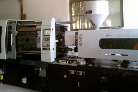 二手注塑機(jī)與新機(jī)的差別，如何分辨二手機(jī)好壞？